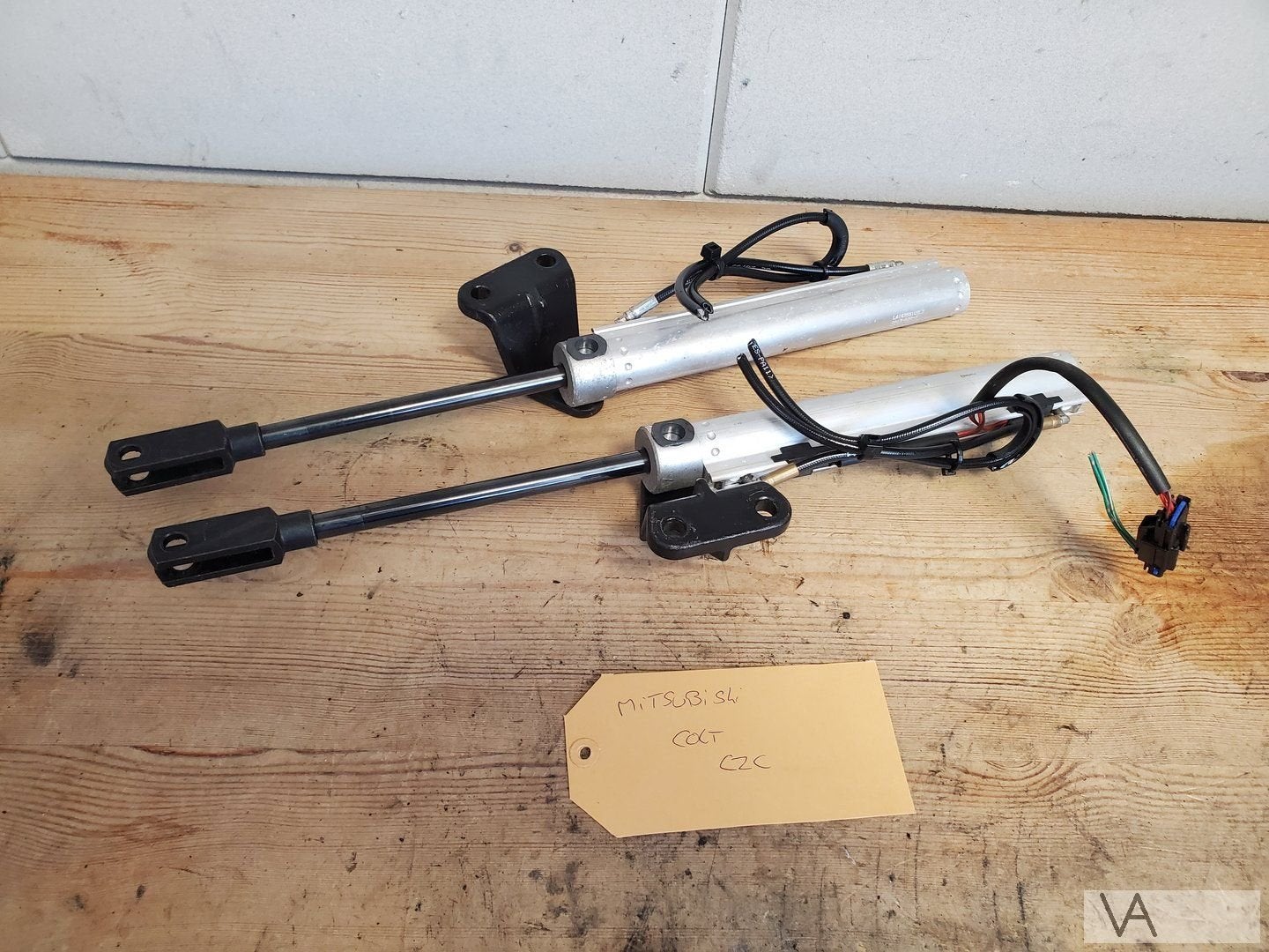 Mitsubishi Colt czc cabrio hydraulische cilinder dakcilinder, -, Utilisé, Mitsubishi, -