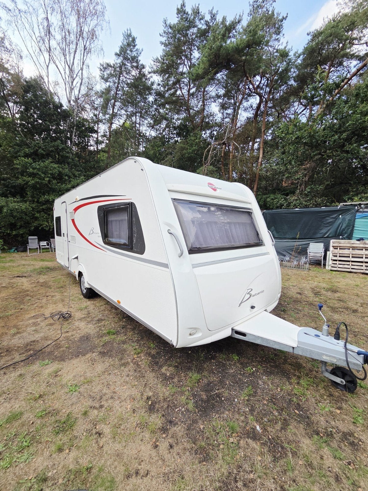 Burstner Belcanto 453TS met Quinsbed en mover, Particulier, Rondzit, Douche