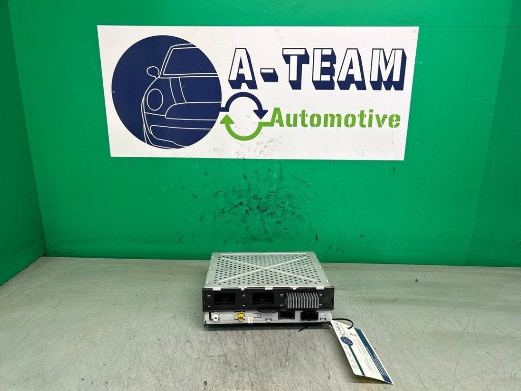 AUTORADIO Audi A6 Avant (C6) (11-2004/08-2011), Autos : Pièces & Accessoires, Auto-Union-Straße  1,
85057  Ingolstadt, DE, Info@audi.de