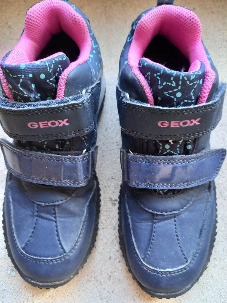Nieuwstaat schoenen Geox maat 31 meisje, Kinderen en Baby's, Meisje, Schoenen, Ophalen of Verzenden, Zo goed als nieuw