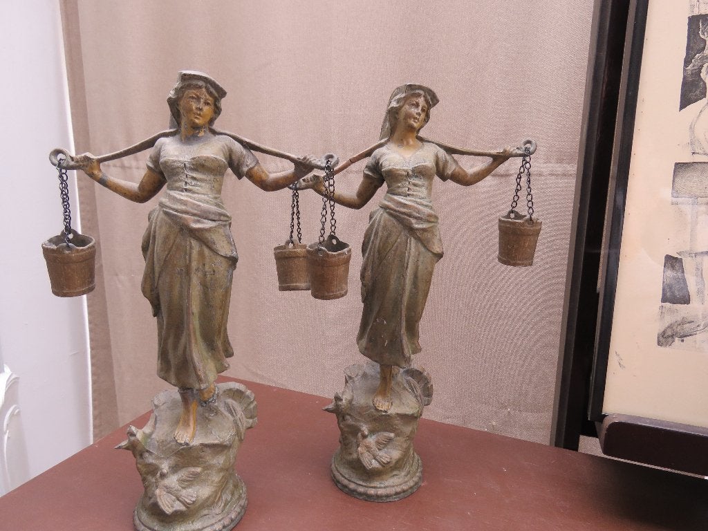 Couple ancien de porteurs d'eau français en épeleur, Enlèvement ou Envoi