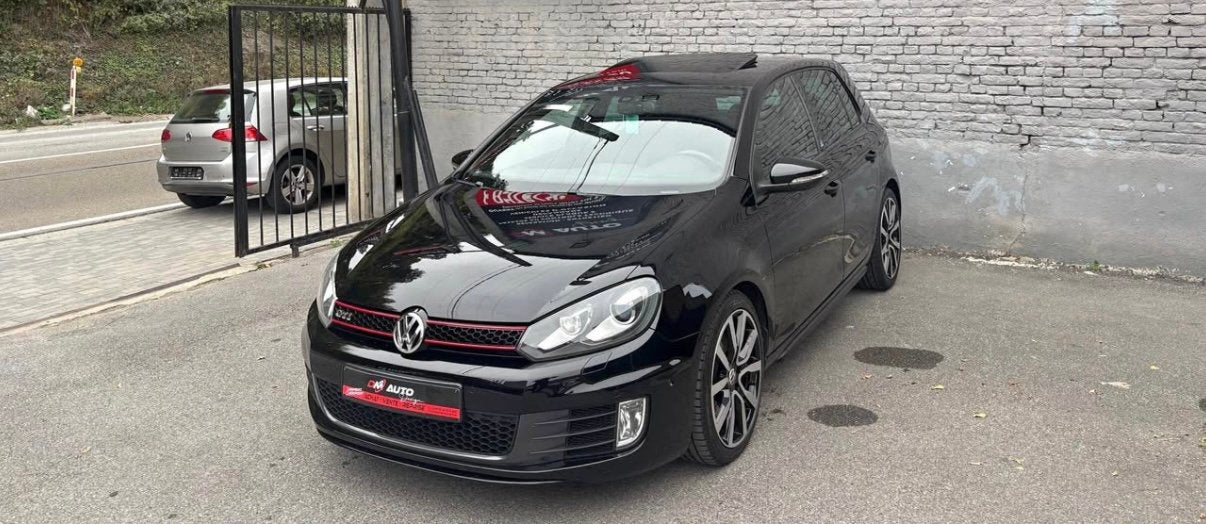 Golf 6 gti adidas edition, Autos, Euro 5, Achat, 155 kW, Attache-remorque