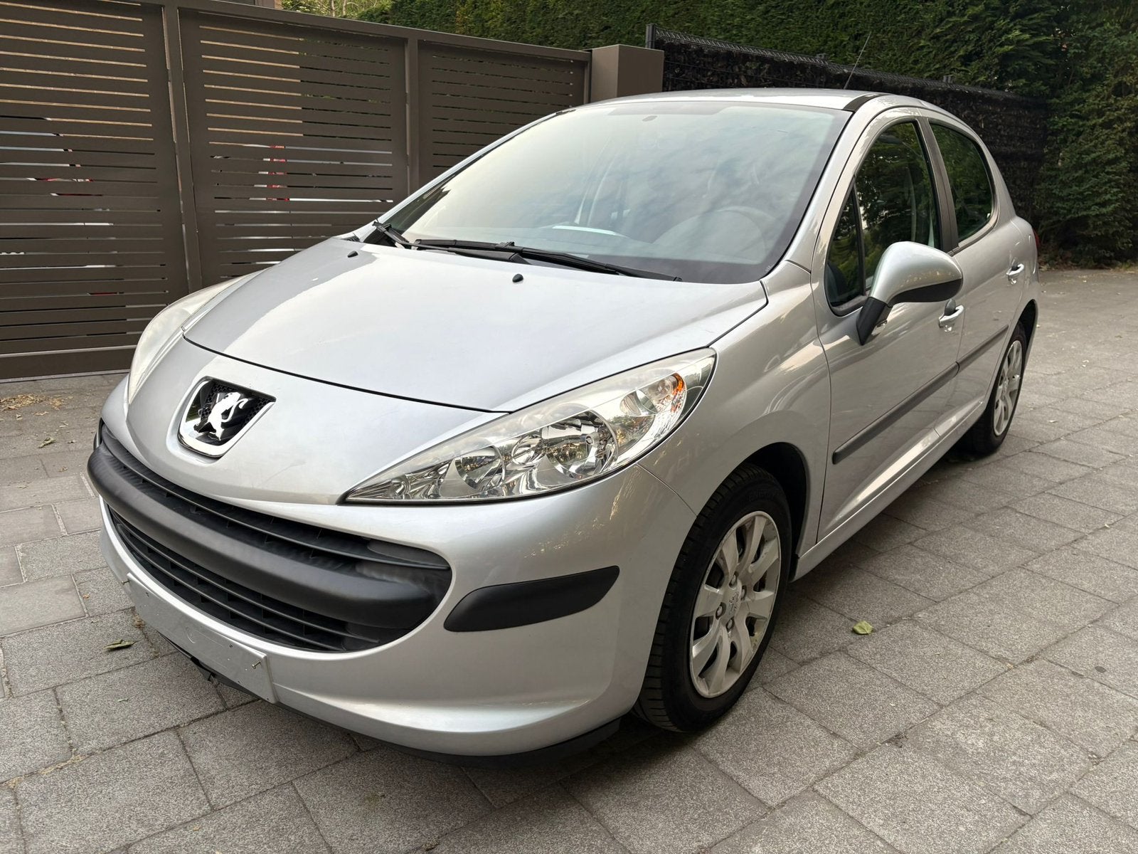 Peugeot 207 1.4 benzine, Auto's, Stof, Zwart, 4 cilinders, Bedrijf