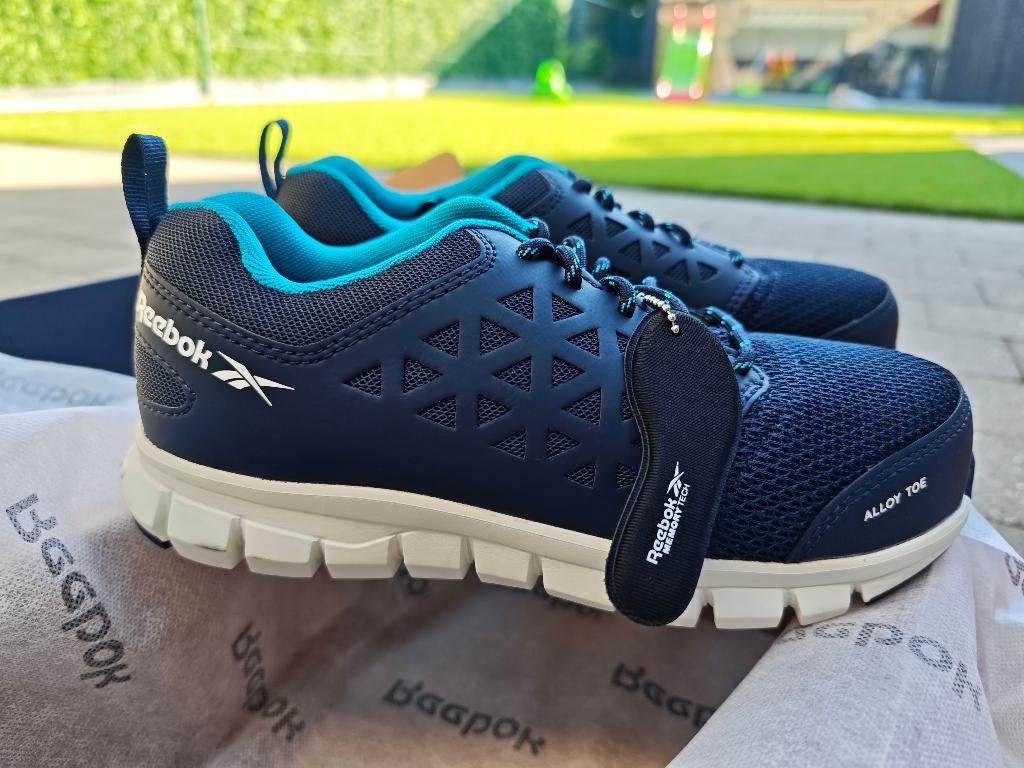 Reebok Excel Light 131 S1P Dames Werkschoen maat 37, Doe-het-zelf en Bouw, Veiligheidskleding, Nieuw, Ophalen