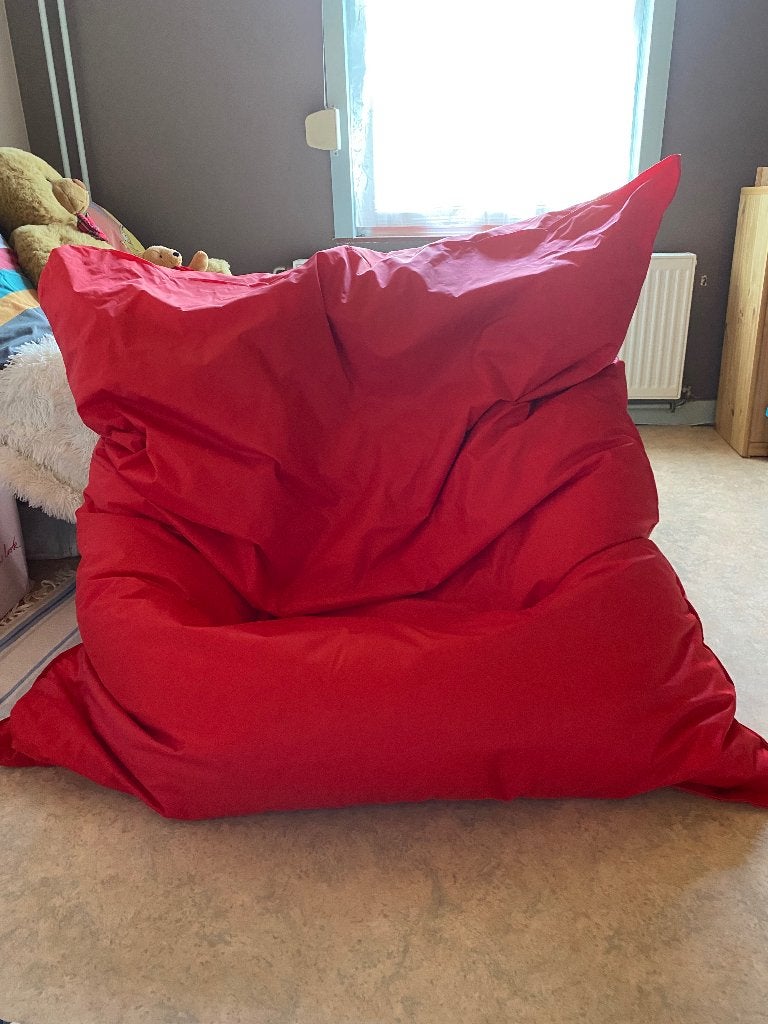 Pouf, Ophalen