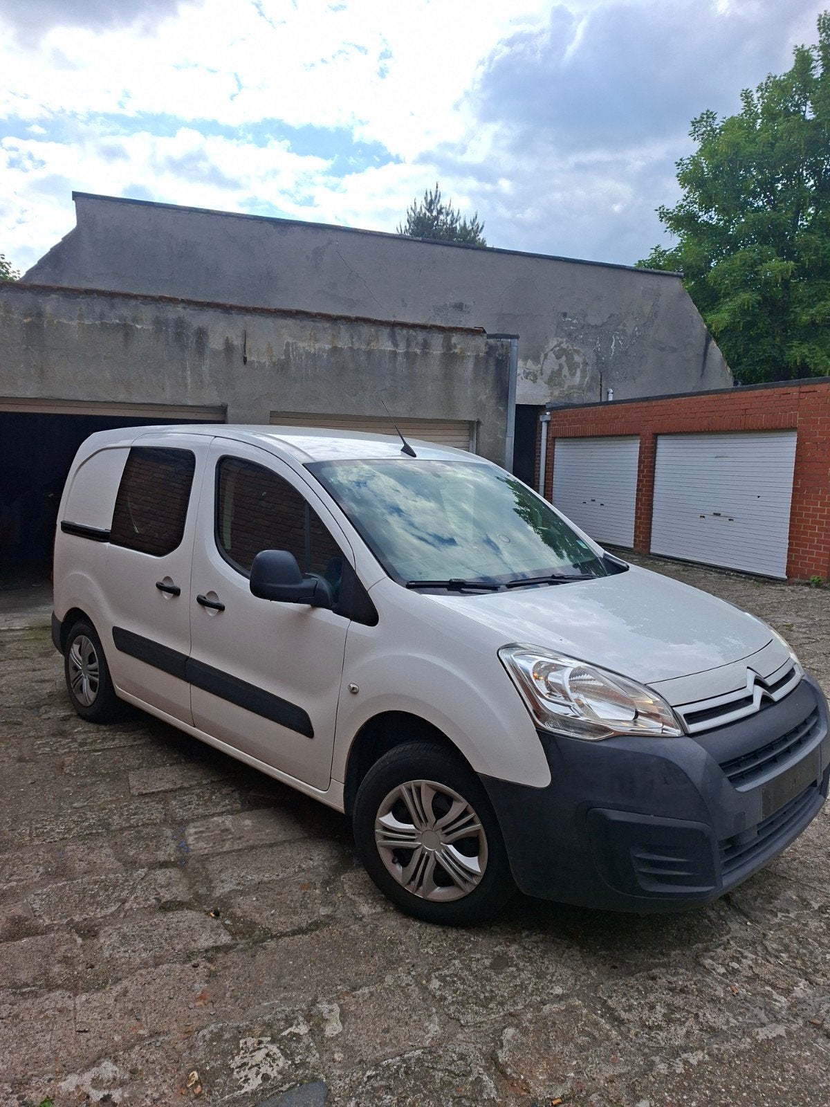 Citroen Berlingo    2018, Autos, 75 kW, Achat, Boîte manuelle, 5 portes