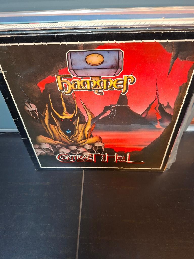 lp - hammer - contract with hell, Cd's en Dvd's, Vinyl | Hardrock en Metal, Gebruikt, Fotohoes, Inclusief binnenhoes, Originele persing