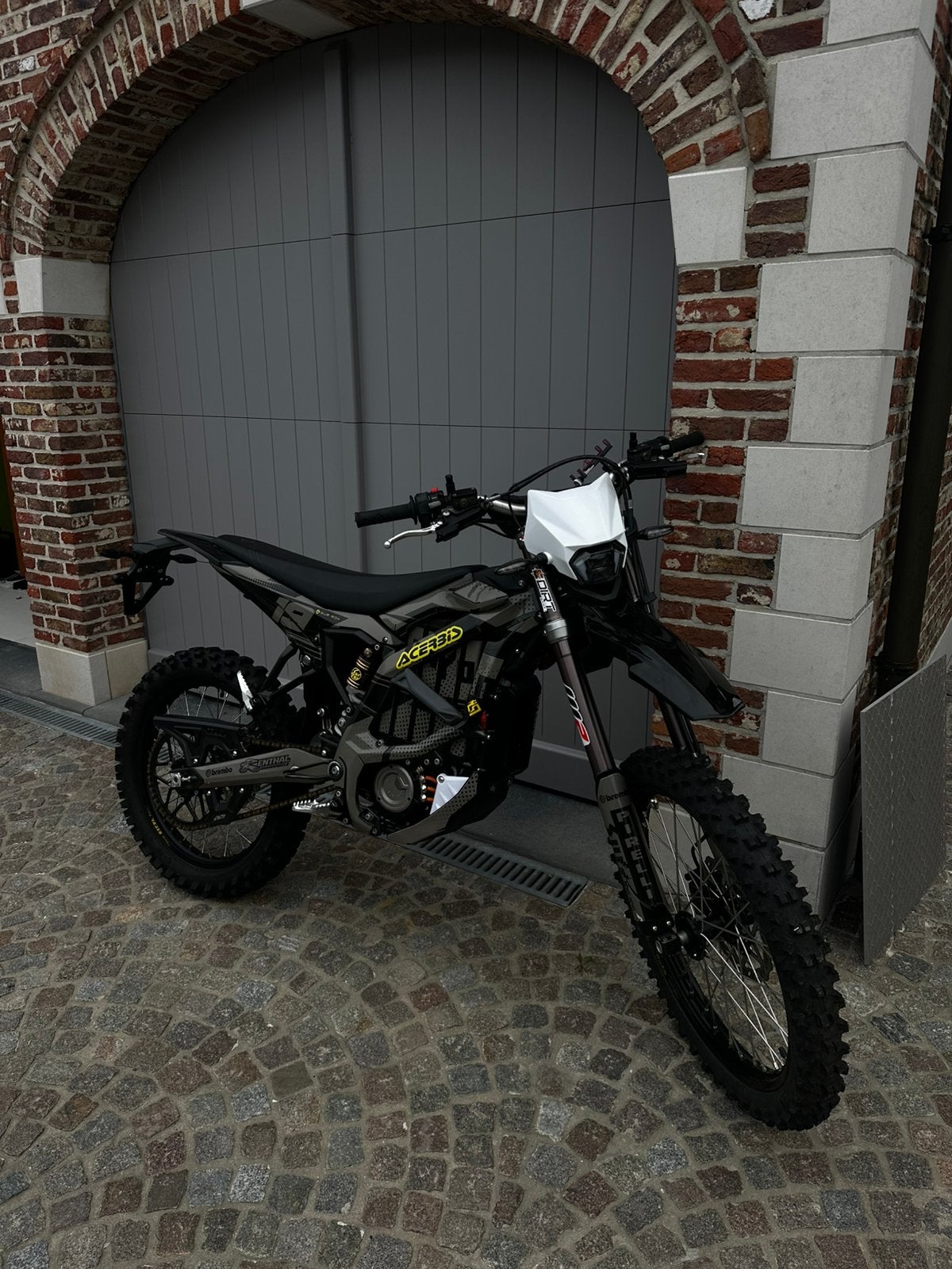 Surron Ultra Bee, Ophalen, Zo goed als nieuw