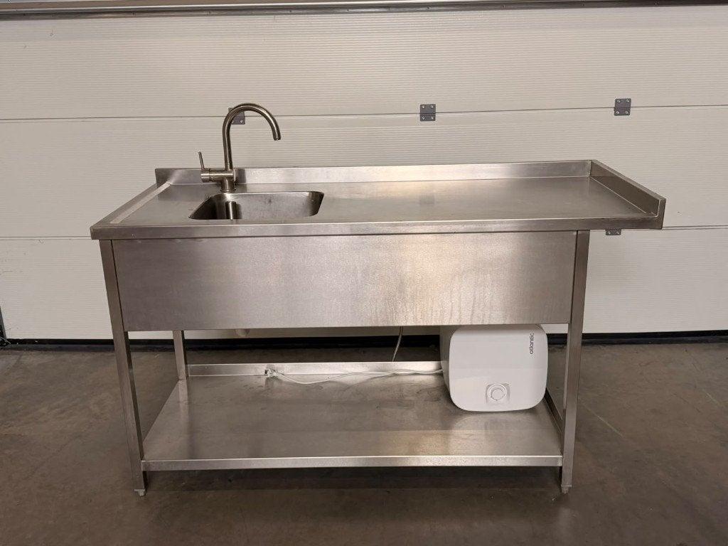 (53) Mooie inox afwastafel met boiler onderaan., Ophalen