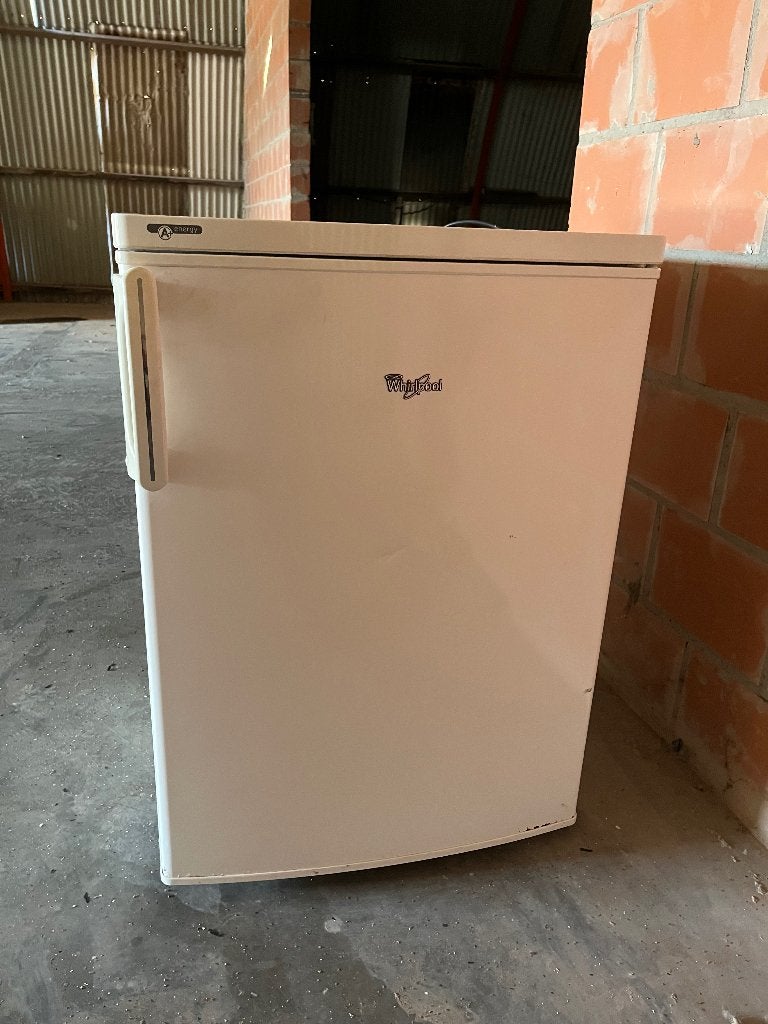 IJskast, Elektronische apparatuur, 60 cm of meer, Energieklasse A of zuiniger, Ophalen, 85 tot 120 cm