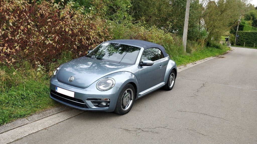 VW Beetle Cabriolet 2017 - 1.2 TSI „Denim Jeans” 76.000 km, Auto's, Volkswagen, Particulier, Overige modellen, ABS, Achteruitrijcamera