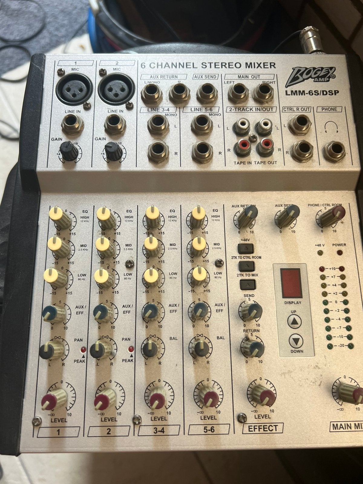 Bogey 6 kanaals mixer, Enlèvement, Comme neuf