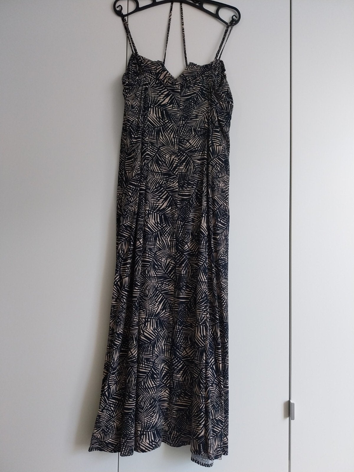 Mooi zomers kleedje, Kleding | Dames, Gelegenheidskleding, Ophalen