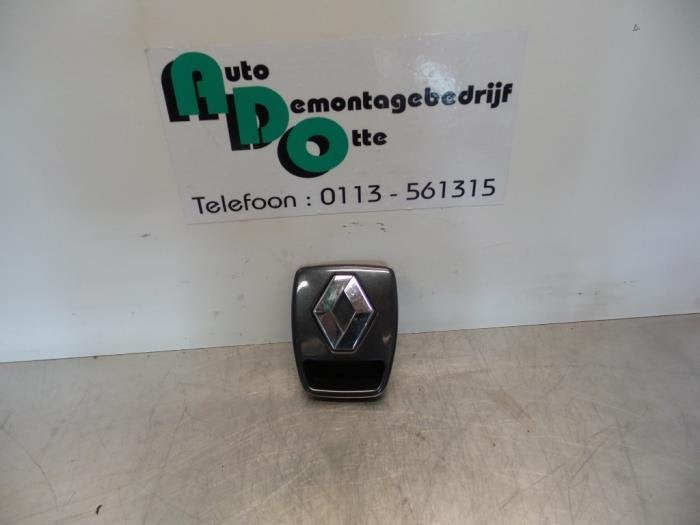 Handgreep Achterklep van een Renault Laguna (Laguna 01-) (TE, Gebruikt, -, Renault, -