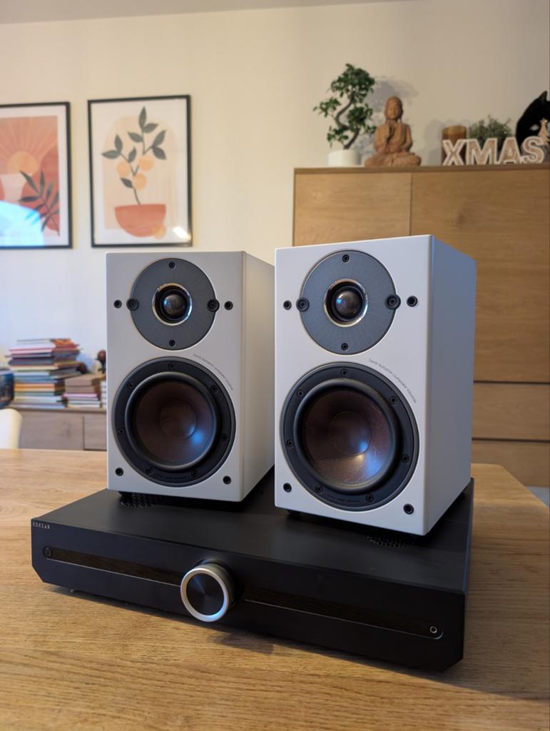 Roksan Attessa versterker + Dali Oberon 1 als nieuw., Enlèvement ou Envoi