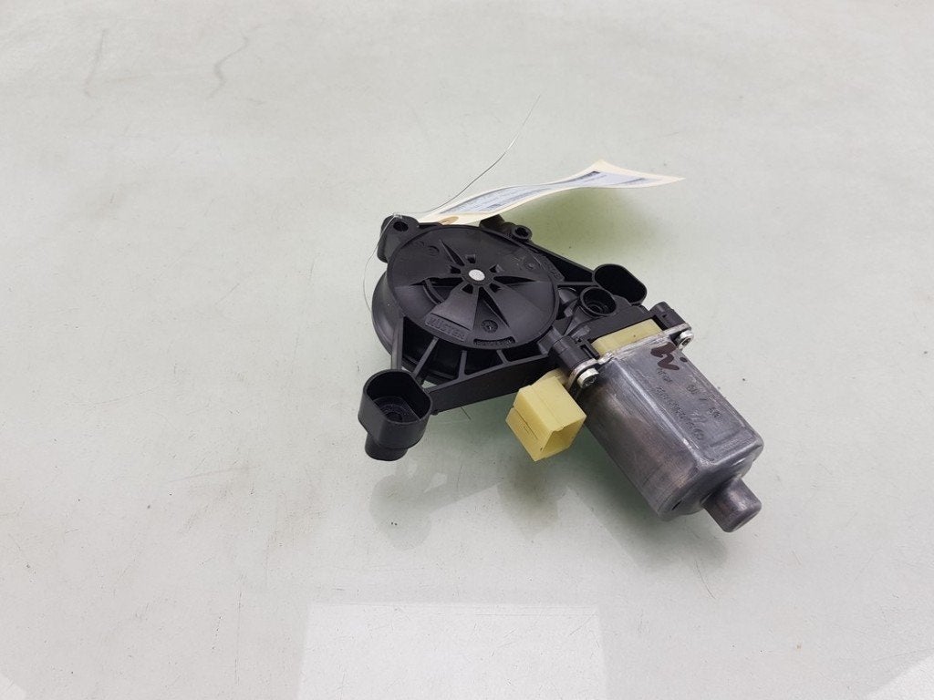 MOTEUR LEVE VITRE ELECTRIQUE Audi A3 Limousine (8VS / 8VM), Utilisé, Audi