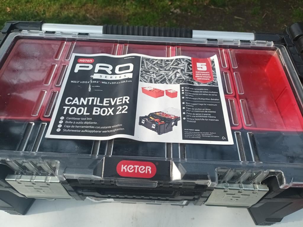 2 werkkoffers Keter Pro Series toolbox 22 en technician case, Doe-het-zelf en Bouw, Gereedschapskisten, Ophalen, Nieuw