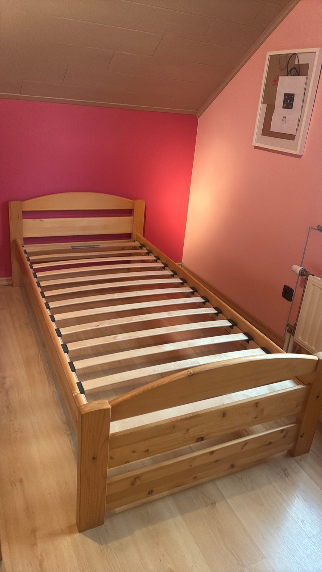 te koop bedstuctuur  in hout zonder lattembodem, Ophalen, 90 cm, Eenpersoons, Bruin