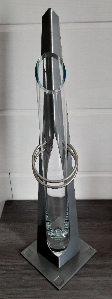 Moderne vaas in glas en metaal, Maison & Meubles, Enlèvement ou Envoi, Comme neuf, Métal, 55 cm