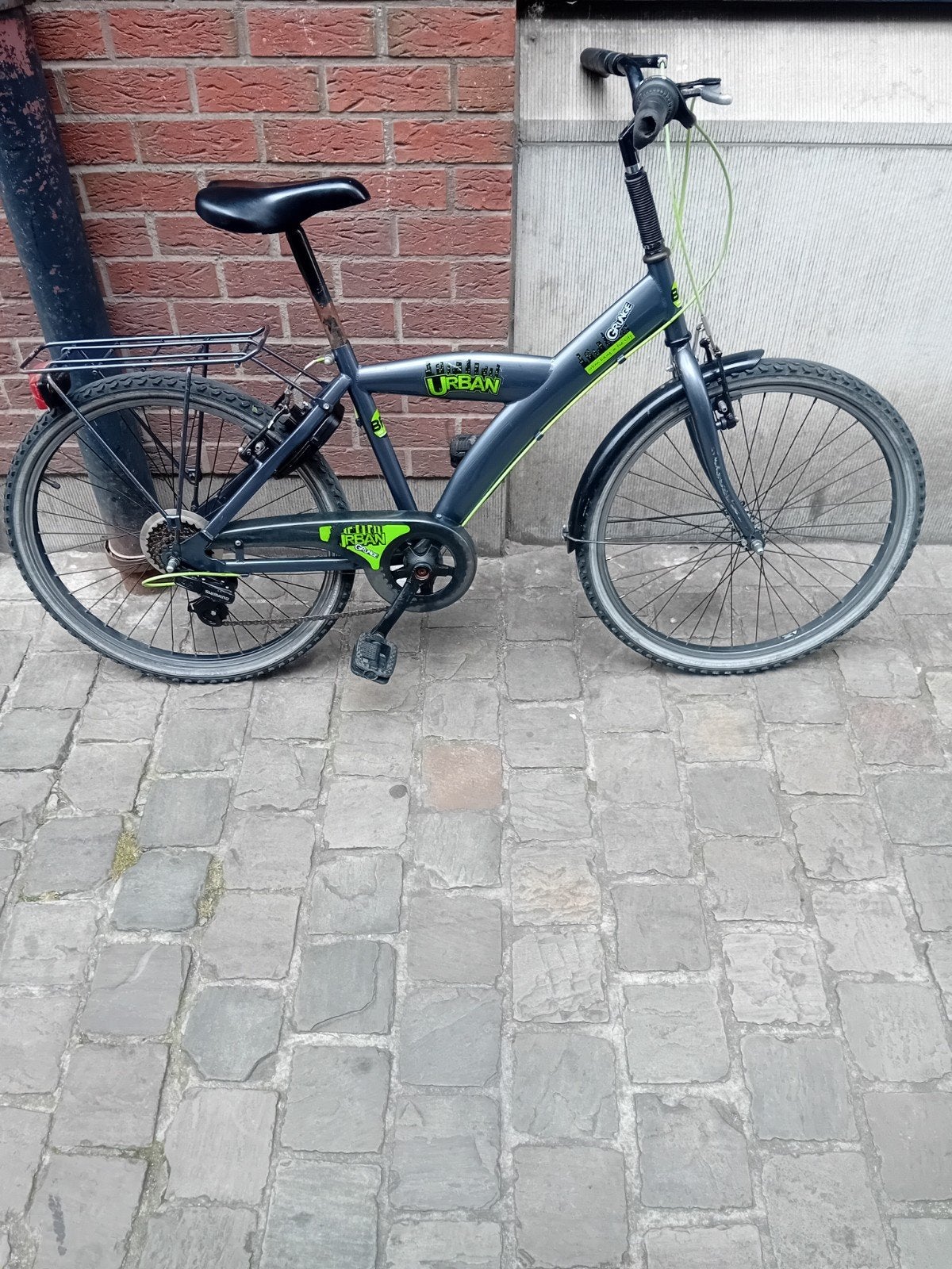 vélo ppur enfant en parfait état
pas de frais a prévoir dess, Vélos & Vélomoteurs, Enlèvement