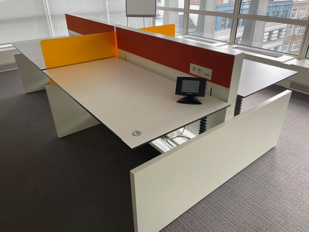 Bureaux bench électriques assis-debout + écrans acoustiques, Huis en Inrichting, Bureaus, Ophalen, Zit-sta bureau, Gebruikt, Metaal