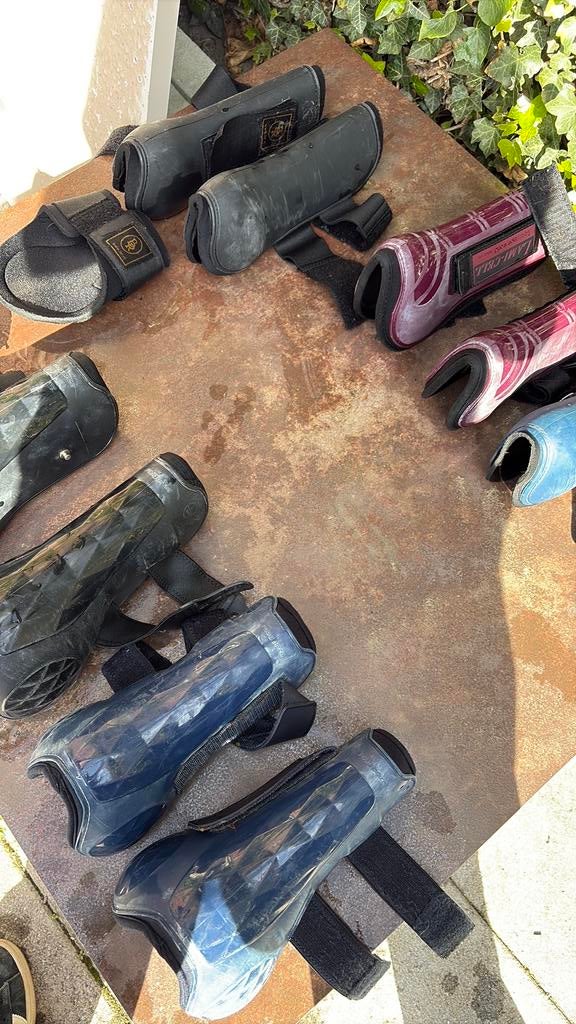 Affaire d’equitation, Enlèvement ou Envoi, Comme neuf, Équitation