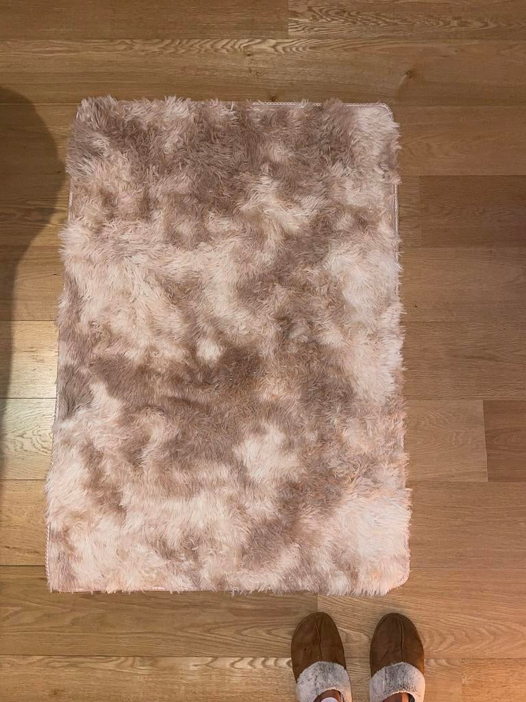 Tapis rose clair, Enlèvement ou Envoi, Comme neuf