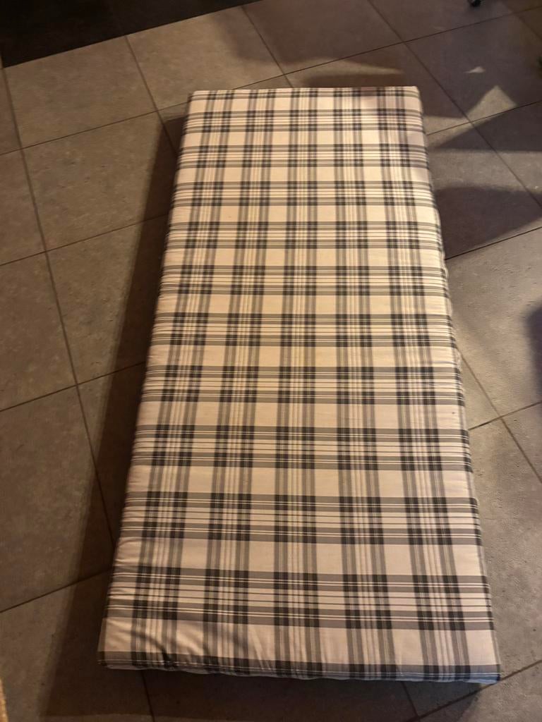 Matelas lit enfant 60x160 cm - a donner!, Enfants & Bébés, Chambre d'enfant | Lits, Matelas, Moins de 70 cm, Enlèvement, Utilisé