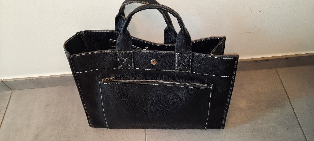 Mooie handtas, Handtassen en Accessoires, Tassen | Damestassen, Ophalen of Verzenden, Gebruikt, Zwart, Handtas