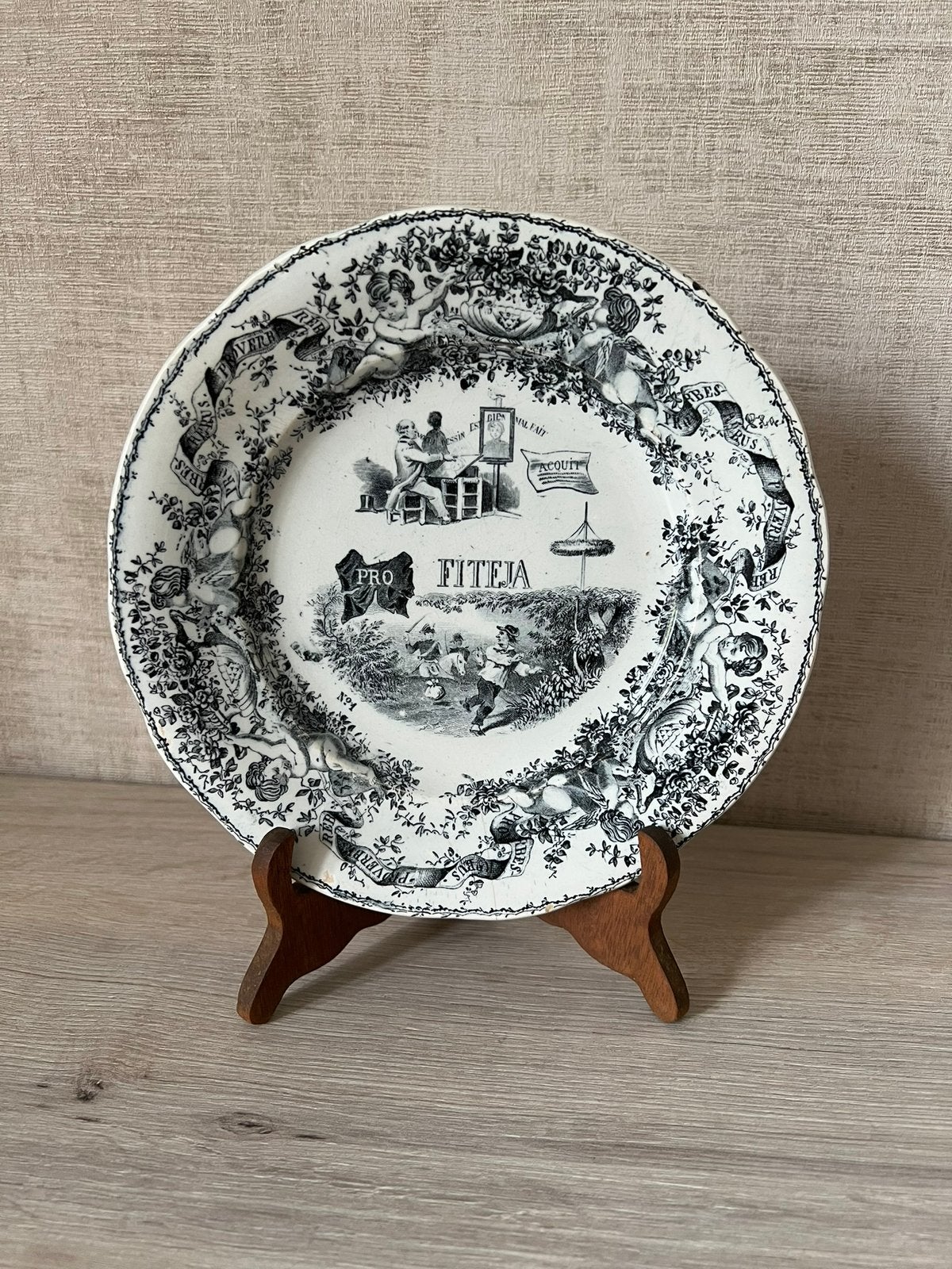 Assiette Parlante Rébus N4 Creil et Montereau XIXe – 20 cm, Enlèvement