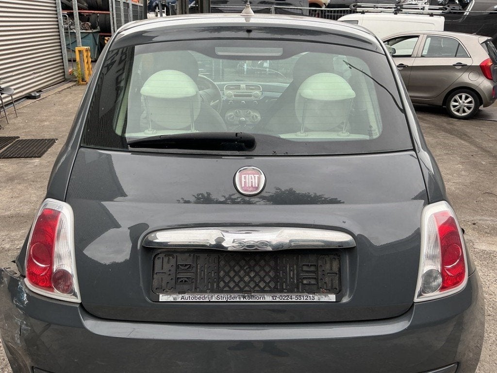 HAYON ARRIÈRE / MALLE Fiat 500 (312) (|52056197|51783706|), FCA Germany GmbH, IPC D1-09 Bahnhofsplatz
65423  Rüsselsheim am Main, DE