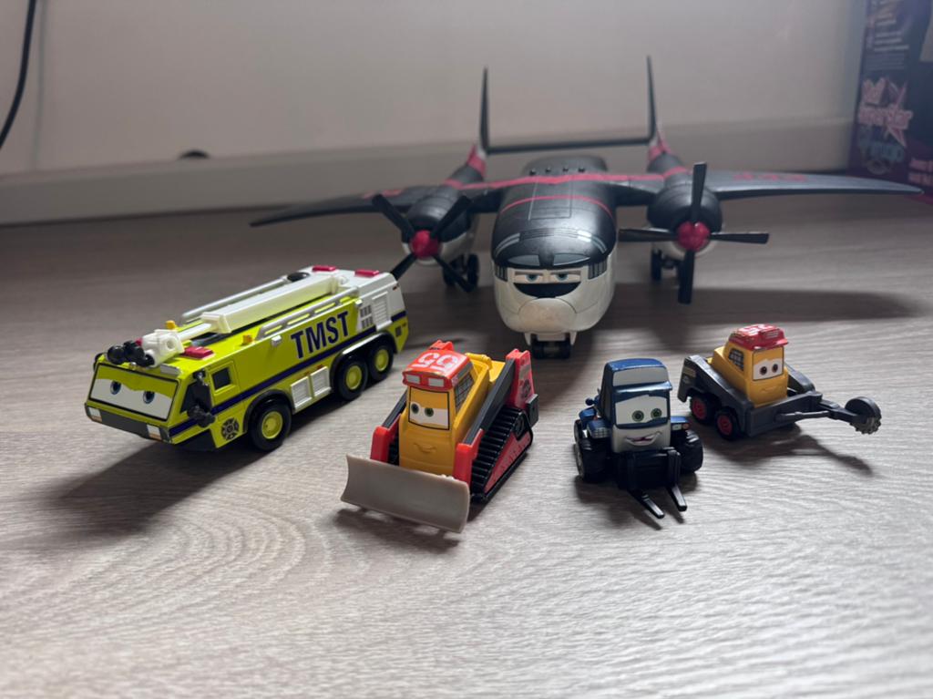 Planes 2 - vliegtuig Cabby, smokejumpers & Ryker, Kinderen en Baby's, Speelgoed |Speelgoedvoertuigen, Gebruikt, Ophalen