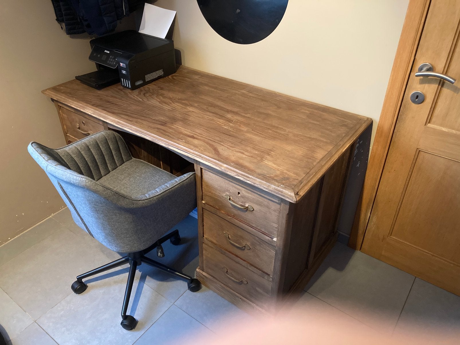 Bureau en pin, Maison & Meubles, Enlèvement, Utilisé
