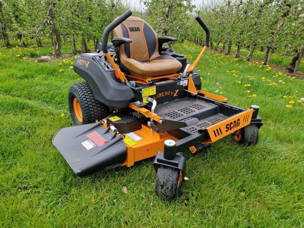 SCAG Liberty 48" zeroturn maaier, Tuin en Terras, Zitmaaiers, Ophalen, Nieuw, Elektrische starter, 120 cm of meer