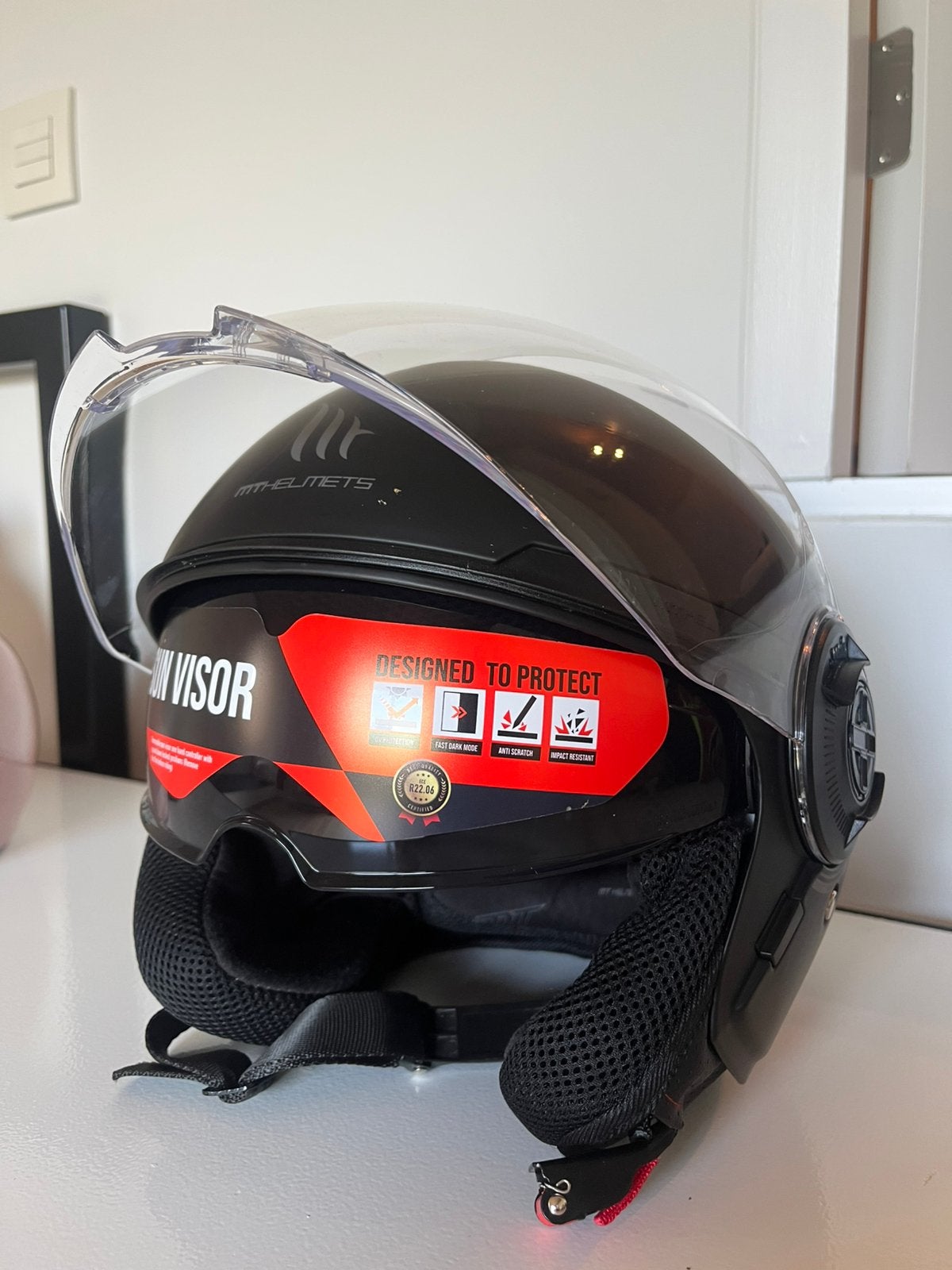 Casque Jet Mt Helmets taille S, Fietsen en Brommers, Brommerhelmen, Ophalen, Zo goed als nieuw