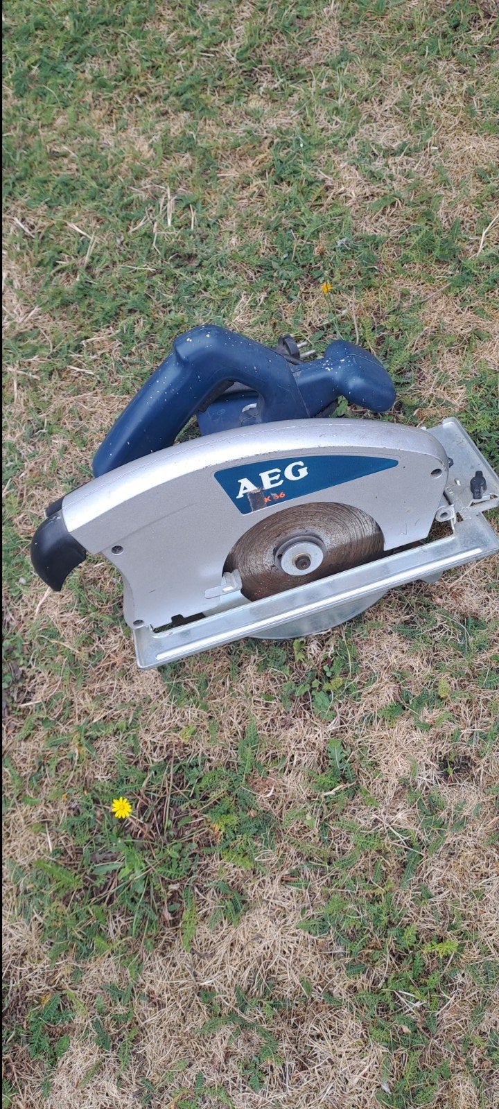AEG K66 handcirkelzaag – 1200 W, 190 mm, zaagdiepte 66 mm., Doe-het-zelf en Bouw, Gereedschap | Zaagmachines, Ophalen, AEG, Gebruikt