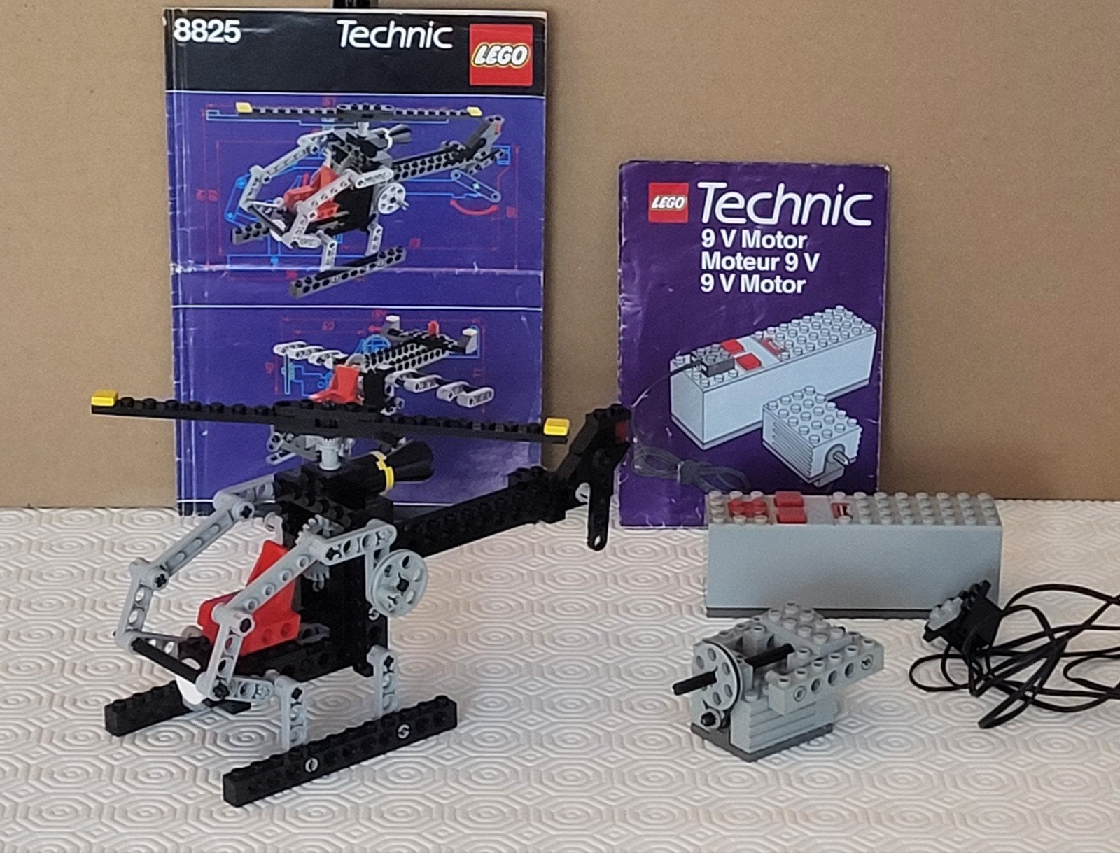LegoTechnic 8825 Night Chopper helikopter, Ophalen