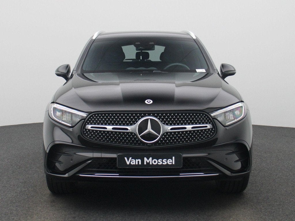 Mercedes-Benz GLC 300 d 4MATIC AMG LINE + TREKHAAK +, Autos, Entreprise, 2500 kg, Noir, 5 portes