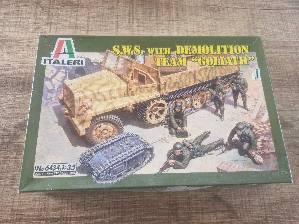 Italeri 1/35 SWS with Demolition Team Goliath, Neuf, Camion, 1:32 à 1:50, Italeri