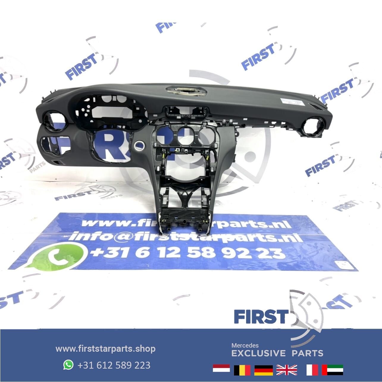 W205 DASHBOARD ZWART Mercedes C Klasse 2016-2021 DASHBOARD, Utilisé, -, -, Enlèvement ou Envoi