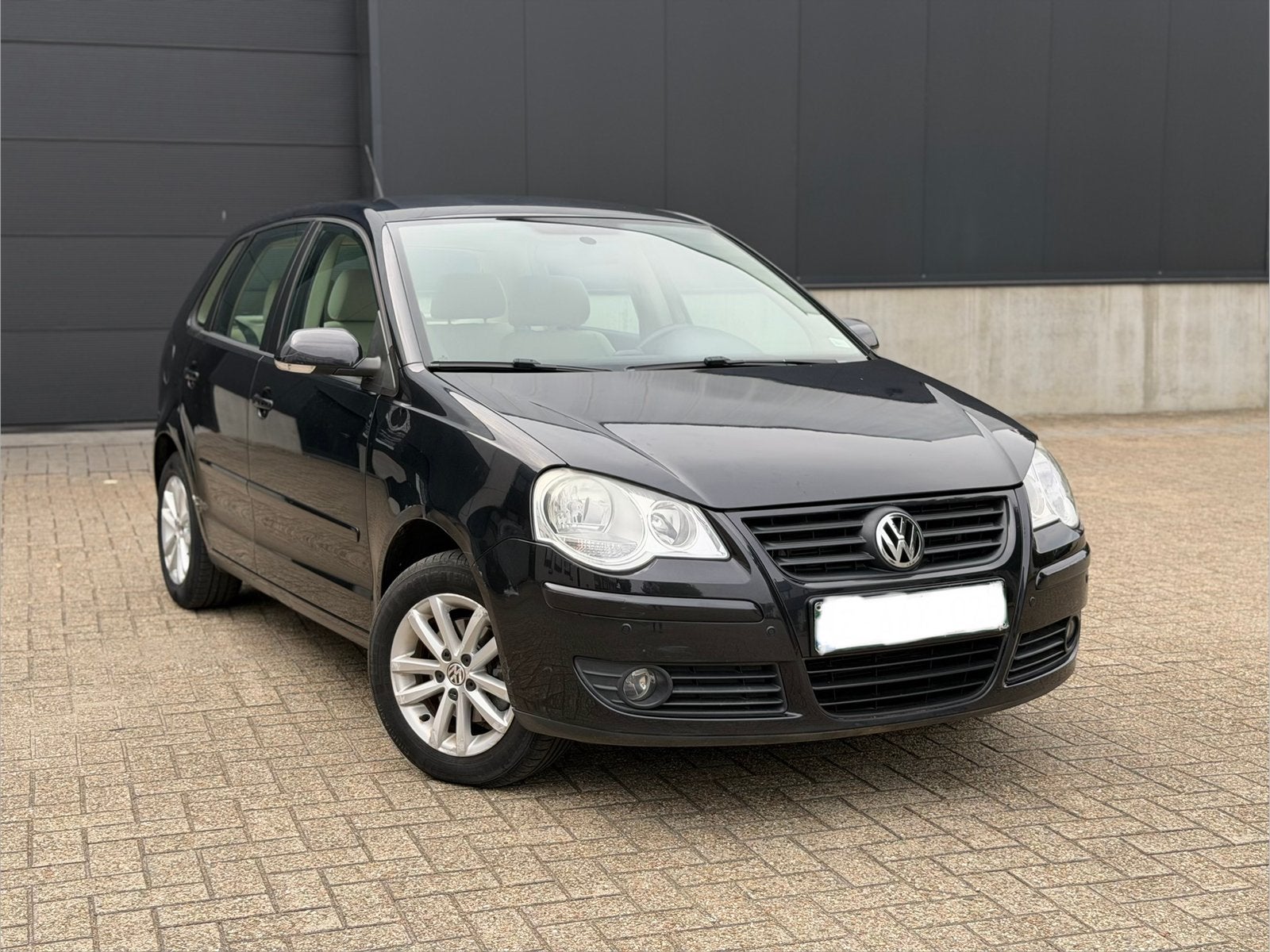 Volkswagen Polo 1.4 Essence Automatique, Auto's, Volkswagen, Automaat, 5 deurs, Particulier, Euro 4
