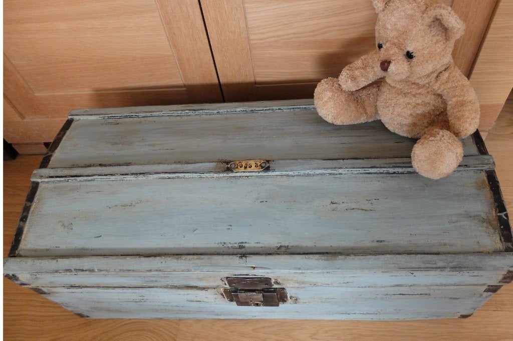 antieke groene houten kist met metalen randen, Huis en Inrichting, Minder dan 50 cm, Gebruikt, 50 tot 100 cm, 5 – 50