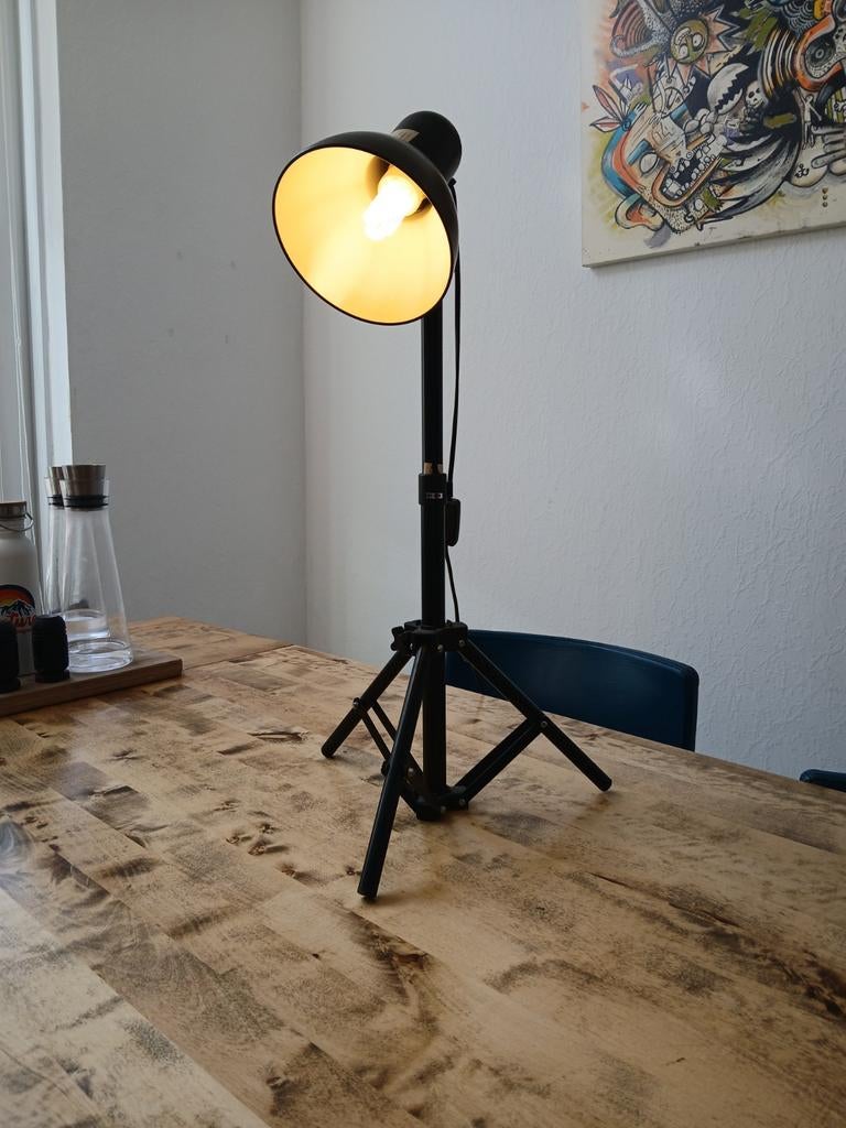 Lampe studio, Ophalen