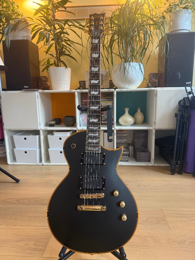 LTD Deluxe EC-1000 (met koffer), Muziek en Instrumenten, Ophalen, Zo goed als nieuw, Solid body, Overige merken