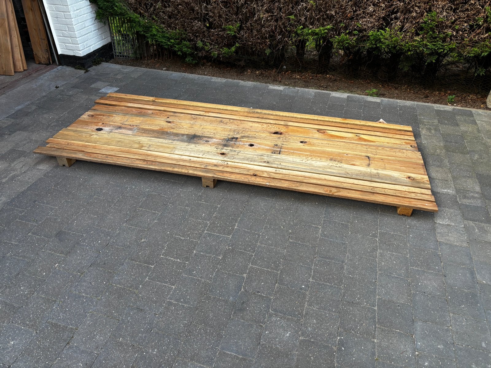 Pallet 250x100cm GRATIS, Doe-het-zelf en Bouw, Hout en Planken, Ophalen, Gebruikt, 200 tot 250 cm, Pallet