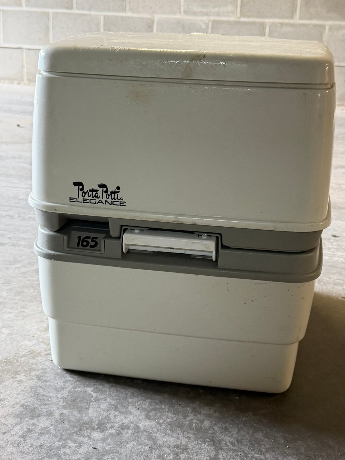 Porta potti 165 chemisch toilet, Ophalen of Verzenden, Zo goed als nieuw