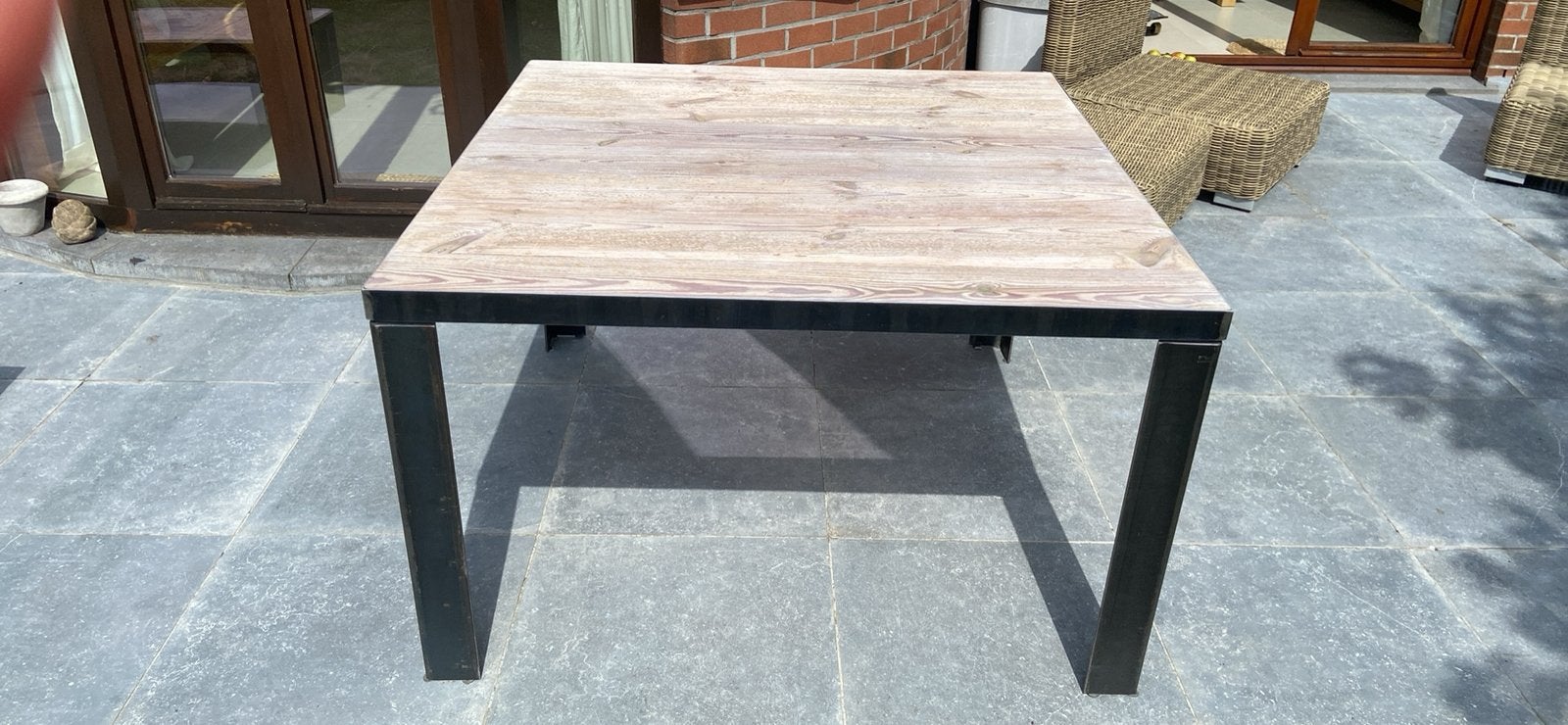 Table de salle à manger, Enlèvement, Comme neuf