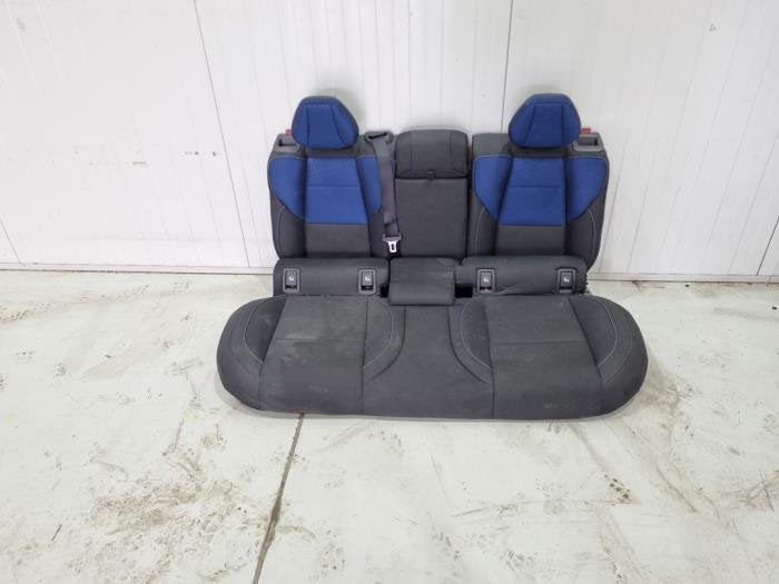 Banquette arrière d'un Lynk & Co 01, Autos : Pièces & Accessoires, -, 3 mois de garantie, Utilisé, Autres marques automobiles