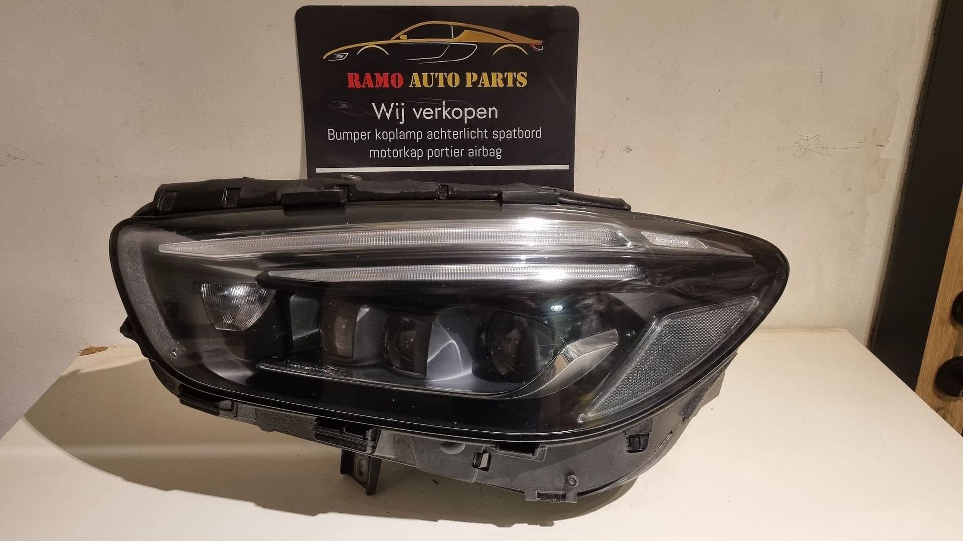 KOPLAMP MERCEDES BENZ B-KLASSE W247 LINKS A2479061903, Auto-onderdelen, Gebruikt, -, Ophalen of Verzenden, -