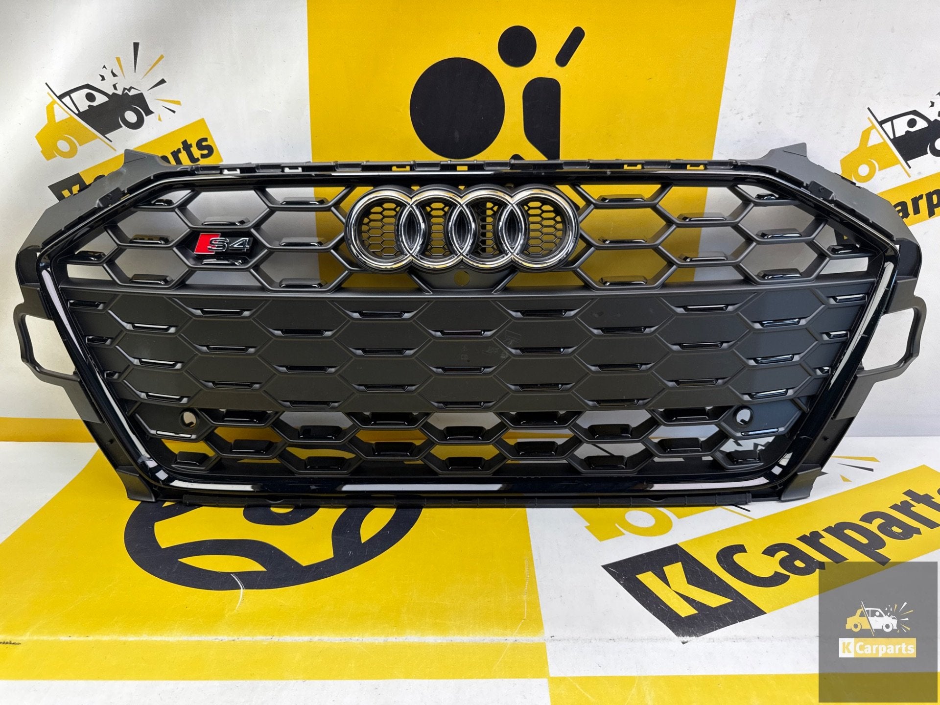 Audi A4 S4 B9 GRILLE 8W0853651DM Calandre Originale, Pare-chocs, AUDI AG, Auto-Union-Strasse 1
85045  Ingolstadt, DE, Audi